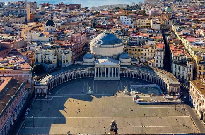 Gita a NAPOLI  ed ERCOLANO